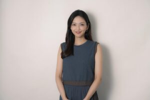 Michiko Tanaka Instagram - HEBEL HAUS presents 『縁ラヂオ』のメインMCとして、
ヘーベルハウス社員さんと対談しました👏☺️

普段、私たちが当たり前のように享受している暮らしやすさというものが、社員の皆さんの研究の上に成り立つということに改めて感銘を受けた楽しいひと時でした🥰
家づくり・街づくりというのは、そこに住む一人一人の意識でいくらでも生まれ変わる可能性があるということが伝わるラジオです😊✨みなさんぜひ聴いてみてくださいね☺️❤️

#hebelhaus #縁ラヂオ
#ポッドキャスト #podcast