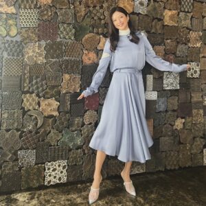 Michiko Tanaka Instagram - 明後日の築き人は
物理学YouTuberの野本麻紀さんをお迎えしてます☺️👏
心から物理学を愛してらっしゃるのが伝わるくらいキラキラした表情でお話されてて、こちらまでドキドキしました✨

物理学にたいして敷居が高いと思わずに、ぜひ、みなさんご覧くださいね〜🥳🙌

4/18 BSテレ東　20:54〜