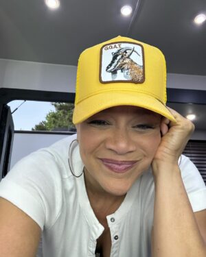 Michole Briana White Instagram - Working hard on season 4 for you guys! Wooweee it's good!😍Yesterday was a long and great day. BMF hair and makeup team are frikin fire!🔥 Moe and Quin are everything! 🏆🏆🏆I luuuuvvv them so much💜! @mymanmoe @quintessencemua Can't wait for you to see this season! 🥰 #ilovewhatido #thankful #bmf #bestjobever #season 4️⃣🤸🤸💃🏼😍