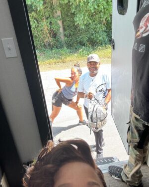 Michole Briana White Instagram - Working hard on season 4 for you guys! Wooweee it's good!😍Yesterday was a long and great day. BMF hair and makeup team are frikin fire!🔥 Moe and Quin are everything! 🏆🏆🏆I luuuuvvv them so much💜! @mymanmoe @quintessencemua Can't wait for you to see this season! 🥰 #ilovewhatido #thankful #bmf #bestjobever #season 4️⃣🤸🤸💃🏼😍