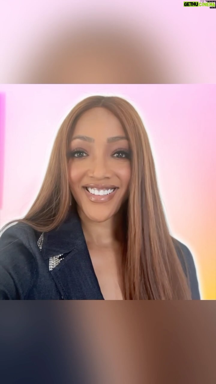 Mickey Guyton Instagram - Sometimes the scariest things in life can also be the most rewarding! That’s what motherhood has been for me, and that’s what this song is all about. “Scary Love” is out now! Use it in your posts, mamas... and be sure to tag me! Also, pray for me - I’m having surgery today. #ScaryLove ❤️ ️