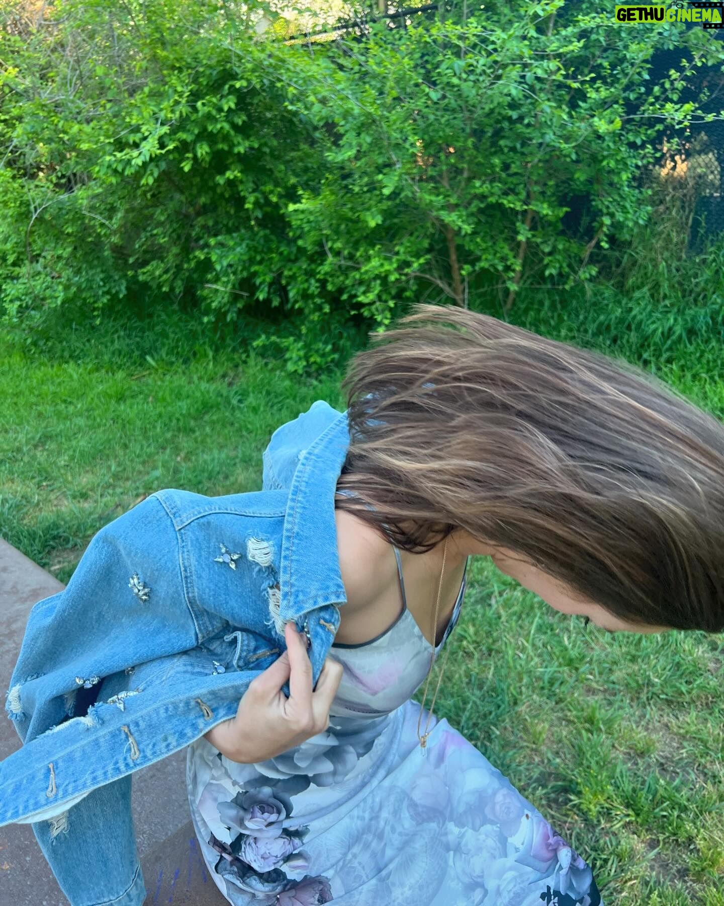 Midori Francis - 22.6K Likes - New hair! Still care. So much xo