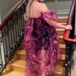 Miisa Rotola-Pukkila Instagram - Viihdyimme💜 Kiitos @kamphotel kutsusta Linnan jatkoille!💫 Asu: @kristavirtanendesign Meikki: @jannicadee