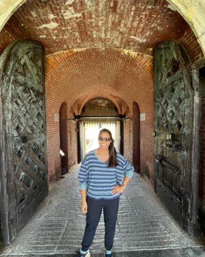 Mika Kleinschmidt Instagram - National Public’s Land Day , who knew? Perfect day to visit historical Fort Pulaski and learn a little bit more about our nations history. Also very impressed with the architecture and infrastructure which took 18 years to build😳.