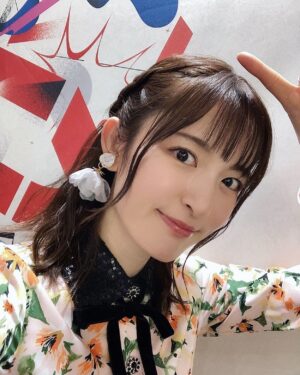 Mikako Komatsu Instagram - AnimeJapan参加してきました〜！

結婚指輪物語
人間不信の冒険者たちが世界を救うようです
ロマンティック・キラー(NETFLIX)

のステージに登壇しました！

ご来場&ご視聴ありがとうございました😊

イベント会場はとても活気に溢れてて、かつての雰囲気が戻ってきた感じでしたね〜！！楽しい時間でした！！

イベントの登壇自体、実に半年以上ぶり！！

衣装かわいいじゃろ！！
着れるか不安だったけど、無事に収まりました。肉が。笑

久々にお会いする人たちも多くて、嬉しかったなあー！

春といえばAnimeJapan！！
また来年も参加できますように〜！

最後の動画はよくある、写真かと思ったら動画だったやーつ📸