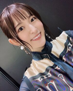 Mikako Komatsu Instagram - AnimeJapan参加してきました〜！

結婚指輪物語
人間不信の冒険者たちが世界を救うようです
ロマンティック・キラー(NETFLIX)

のステージに登壇しました！

ご来場&ご視聴ありがとうございました😊

イベント会場はとても活気に溢れてて、かつての雰囲気が戻ってきた感じでしたね〜！！楽しい時間でした！！

イベントの登壇自体、実に半年以上ぶり！！

衣装かわいいじゃろ！！
着れるか不安だったけど、無事に収まりました。肉が。笑

久々にお会いする人たちも多くて、嬉しかったなあー！

春といえばAnimeJapan！！
また来年も参加できますように〜！

最後の動画はよくある、写真かと思ったら動画だったやーつ📸