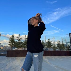 Mikella Abramova Instagram - 💙