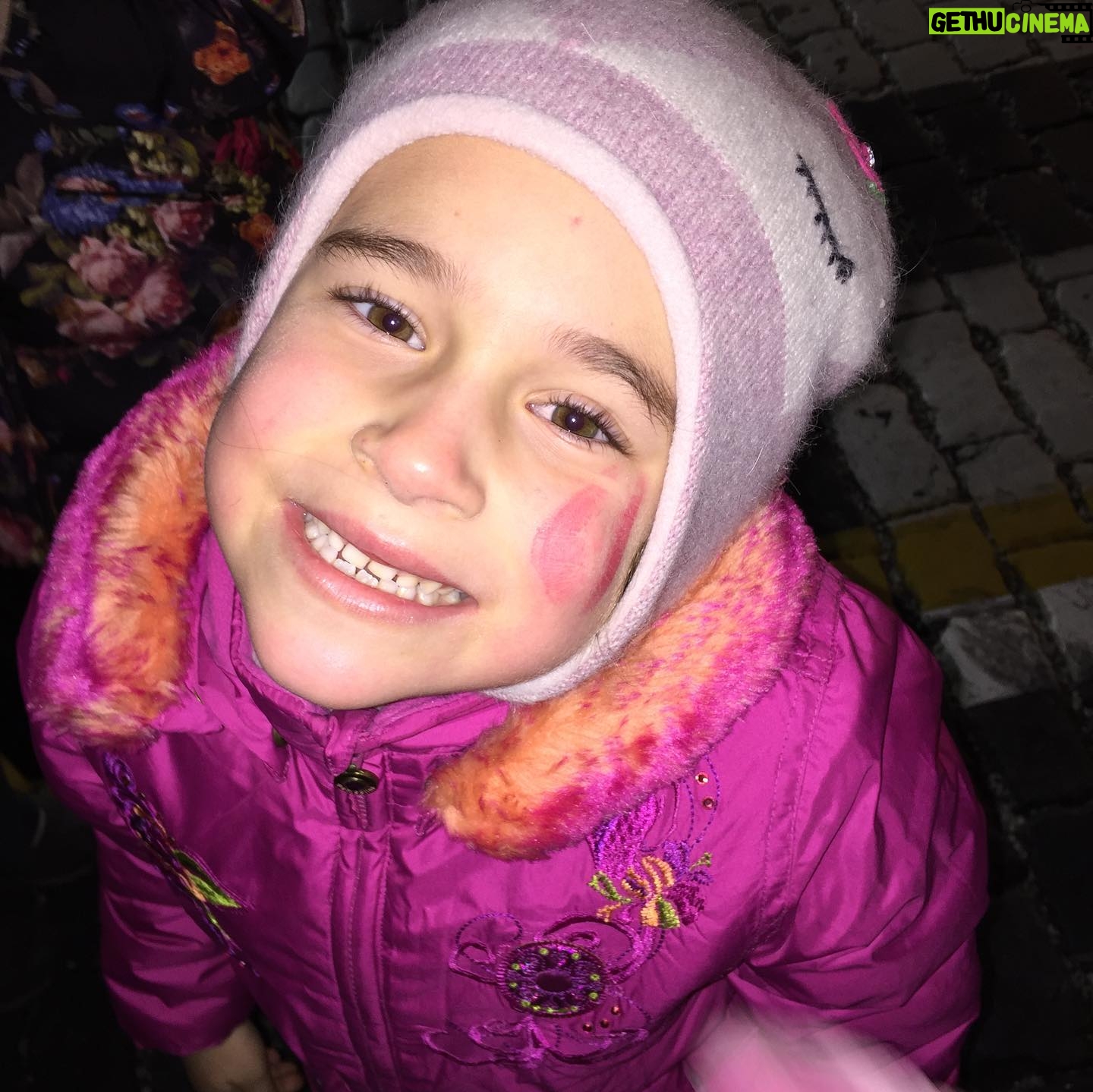 Mikella Abramova - 3.8K Likes - 15!