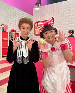 Miki Mizuno Instagram - ⠀
3/11（土）午前10:15〜
NHK Eテレ「ワルイコあつまれ」
【慎吾ママの部屋】に出演します！
⠀
キュリー夫人を演じております。
是非ご覧ください！
⠀
#ワルイコあつまれ #慎吾ママの部屋
#NHK #Eテレ
#水野美紀
⠀
【by staff】