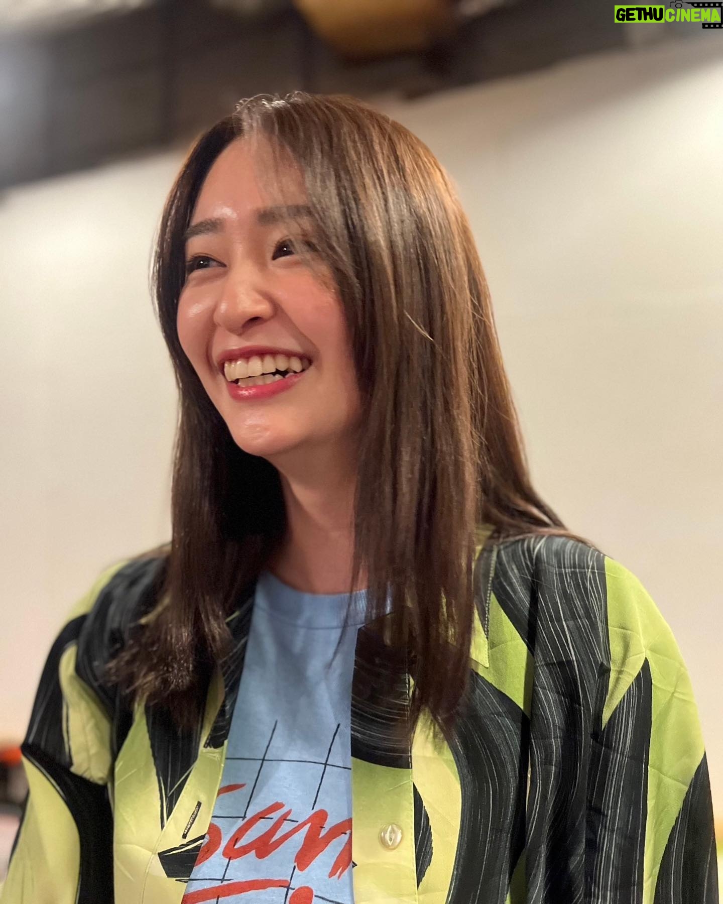 Miki Yanagi - 4.1K Likes - 本日舞台『なんだコイツ』無事に初日を迎える事ができました!!
初日見にきてくださった方々本当にありがとうございます!!
16日(日)まで上演してますので是非観に来てくださると嬉しいです🦭
当日券も若干数ご用意ありますので是非🫶🏽
千秋楽まで駆け抜けてゆきますっ
よろしくお願いします!