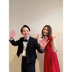 Miki Yanagi Instagram - .
先日、私の地元大府市で行われた『OBU-1グランプリ2021withメディアス』のオフショットです！
すんごい楽しかったからまた開催されますように🙏🏽
お隣はMCで沢山助けていただいた @kento1989 さんですっ！
ありがとうございました☺️
.