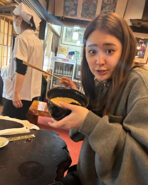 Miki Yanagi Instagram - あつ。って言ってる