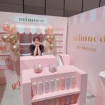 Miki Kawanishi Instagram - 🧸🍭 昨日はドンキカラコンフェスでした🫶 @mimuco_official のブースが 可愛すぎてパシャリ🤳 久々に会えて嬉しかったよー😭💕 またイベント出来るよう頑張るね💪 #ドンキカラコンフェス2023 #mimuco #ミムコ #カラコン
