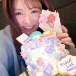 Miki Kawanishi Instagram - ㊗️1周年🎊 実は3/1でmuice1周年でした🤍 1年間色々あったけど、少しずつmuiceが 色んな方に知ってもらえるようになって嬉しいです それと同時にもっとみんなの可愛いをお手伝いが出来る商品 沢山生み出して、持ってるだけでテンションが上がるような ブランドになればいいな🫧 いつも商品を手に取ってくれて 使ってくれてありがとう🤍 新作も楽しみにしててててててて！！！ #ケーキ可愛すぎる #味も美味しかった… #チームmuiceいつもありがとうございます