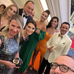 Mila Kalađurđević Instagram - #theluxurynetwork #istanbul