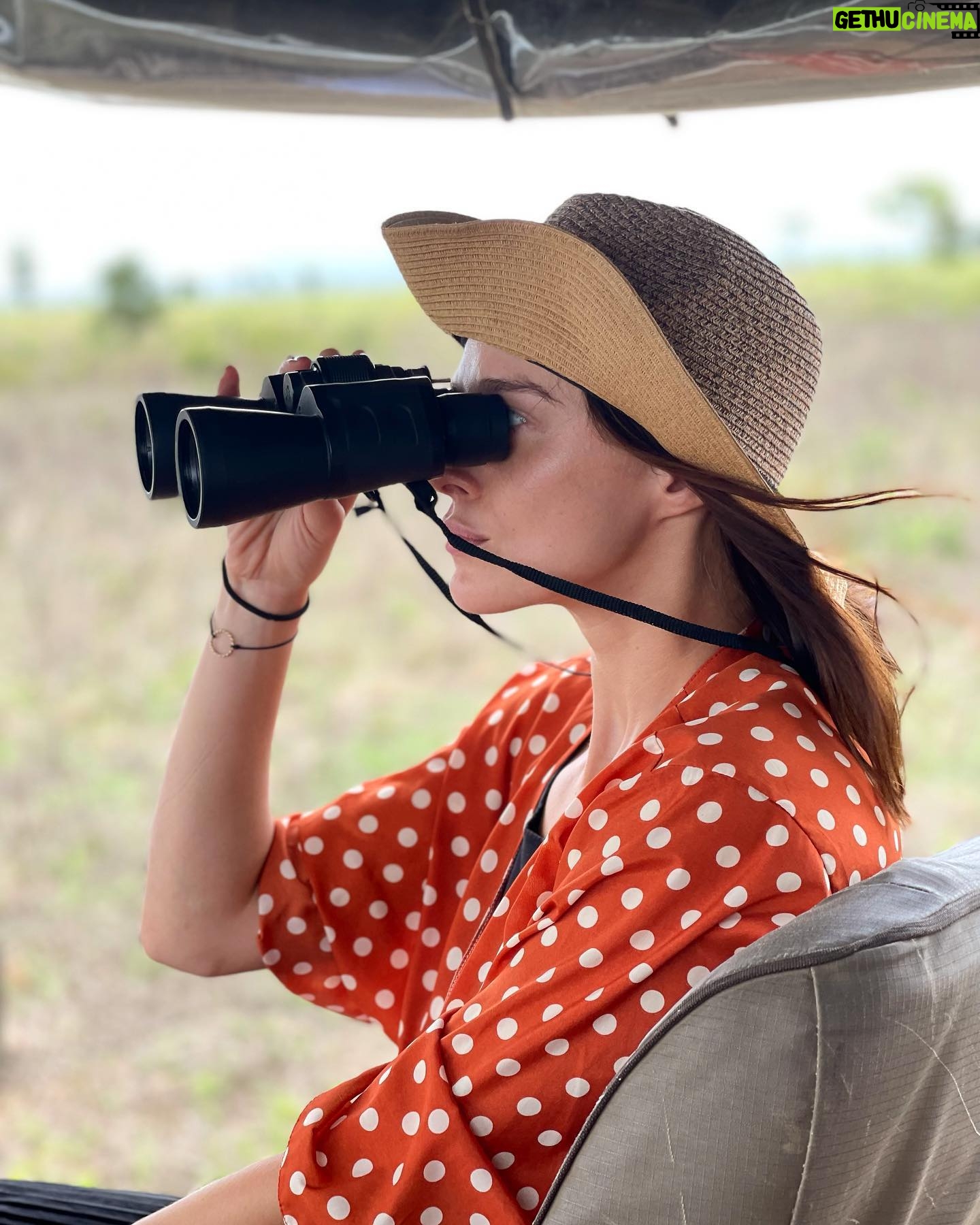 Milena Radulović - 6.3K Likes - African safari 🦒🐘☀️
