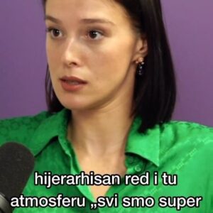 Milena Radulović Instagram - Zašto je reakcija društva u ovakvim situacijama neophodna? Razgovarala sam sa @mileena_radulovic o tome kako je to kada ljudi zatvaraju oči i okreću glavu.

☝️ link in bio za celu epizodu