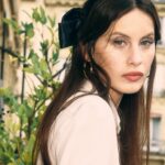 Milena Smit Instagram - A day with @yslbeauty 🖤 celebrating the launch of loveshine with the best team I could dream of and in the best company 🫂 thanks to all of you who made such a special day possible ✨