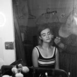 Millicent Simmonds Instagram - It would be an understatement to say last night was a dream come true. Thank you @greyhousebway @levihollow 🤟🏼🖤🧶 Photography @jennyandersonphoto Styling: @thomascarterphillips Makeup: @kirinstagram Hair: @_marcosantini1