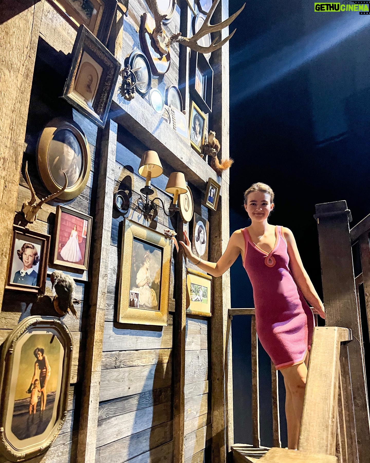 Millicent Simmonds Instagram - Missing you @greyhousebway 🧶