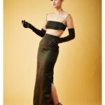 Millicent Simmonds Instagram - Thank you @1883magazine for the chat! Link in bio 💛 📷 @stephaniedianiphoto Hair: @marcosantinihair Make up: @makeupbyjoseeleduc Styling: @sarahslutsky