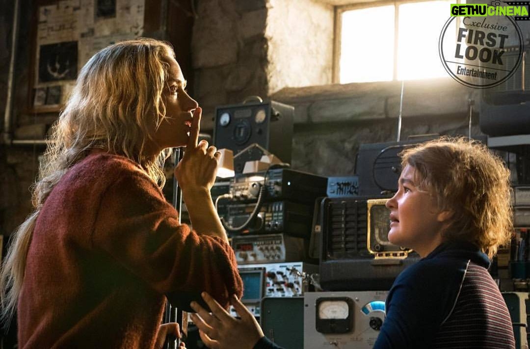 Millicent Simmonds Instagram - Getting excited...