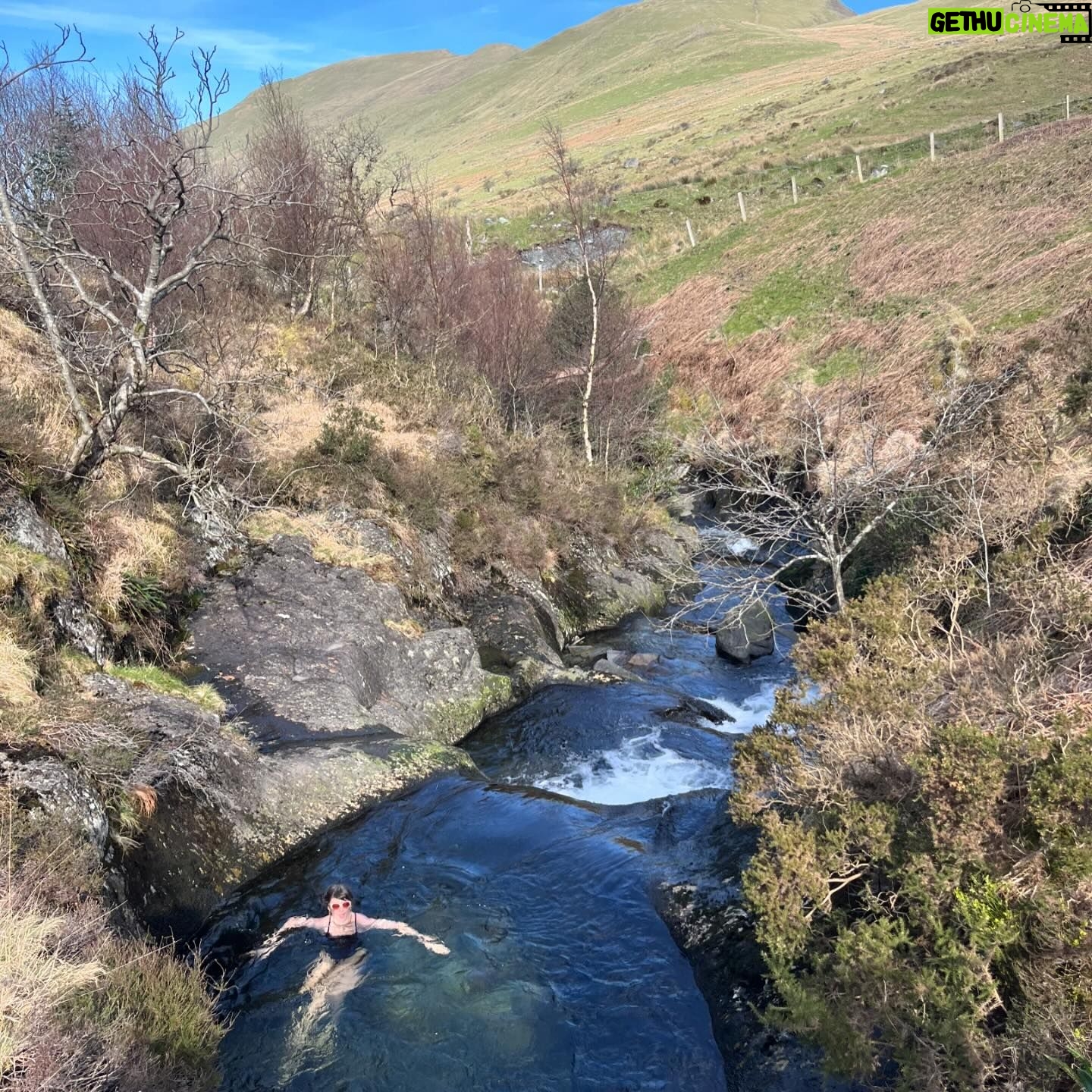 Millie Brady Instagram - I love Wales 🥹 @unyoked.co