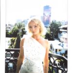 Millie Gibson Instagram - Swingin’ into our LA premiere🎙️🌴🪩🎞️🎟️ (..yes we ended up at in and out 🍔) You’re all so special, thank you for everything 🫶🏻 Photographer: Jessica “Yeya” Chávez, @thisisyeya for @elleuk ‘Get Ready With Me’ @nishajohny & @jonathanjacobs_ Stylist: Jenny Kennedy, @jennedykennedy, wearing @fendi Hair: Narad Kutowaroo, @naradkutowaroo Makeup: Tori McConkey, @torimcconkeymakeup Tan: @dolceglow @publiceyecomms @sainoutalent @disneydoctorwho @bbcdoctorwho