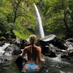 Millie Gibson Instagram - pura vida🥥🪭🦎👙