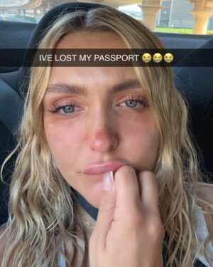 Millie Taylforth Instagram - Dubai you were fun.. until you weren’t 🙃