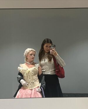 Milly Shapiro Instagram - 🌹The French Revolution core 🌹 #marieantoinette