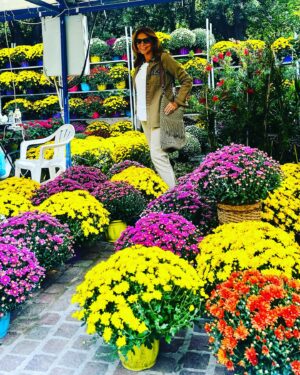 Mimi Denissi Instagram - Ποσό άλλαξε το Πεδιον του Άρεως!! Πανέμορφο πεντακάθαρο πάρκο υπεροχο café restaurant το @greenparkathens  το εκκλησάκι που σίγουρα δεν ξέρετε.  Μοναδικό !! Φτιαγμένο από Έλληνες της διασποράς του 17ου αιώνα. Αξίζει να τα επισκεφτείτε όλα μια Κυριακή. 

#greenpark #sunday #pediontouareos