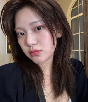 Min-seo Instagram - 소화제 하루에 두번씩 챙겨먹는건 필수라고~

🇪🇸#Barcelona #selfie 모음zip📁