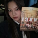 Min-seo Instagram – 김민서 첫 스크린 데뷔작… 💖
3년전 모두 함께 무더위와 싸우며 촬영한 영화 ‘1980’이 드디어 3월 27일에 개봉합니다! 
오늘 인생 처음으로 무대 인사를 다녀왔습니다.
오랜만에 봽는 얼굴들이 너무 많아 반갑고 추억이 몽글몽글 올라옵니다.
소중한 추억과 시간을 남겨준 ‘1980’ 배우님들 모든 스탭분들 감사합니다. 
영화 많이 사랑해주세요!🙏🏼🥺💛🌼

#1980 #영화1980 #3월27일개봉