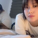 Min-seo Instagram - 열어분. 그거아세요? 전 사실 요 아이를 임시보호중입니다. 이름은 쿠마🐻🤎 단순하게 처음 봤을때 곰 같아서 쿠마라구 지어줬어요…껄껄 얼마나 순하구 착하구… 또 소심하구… 기여워주금ㅋ 간식은 엄청나게 좋아하는 편… 좋은 집에 입양 가기 전에 이래저래 치료할 곳이 많아 쿠마가 고생이지만, 잘 이겨내고 꼭 좋은 집으로 입양 보내겠습니ㄷr. 그때까지 쿠마를 지키는 수호천사 민서. 화이팅! 쿠마공주 계정🤍: @kuma_230930 입양문의: 카카오톡 ID qeen620 / 01082484767