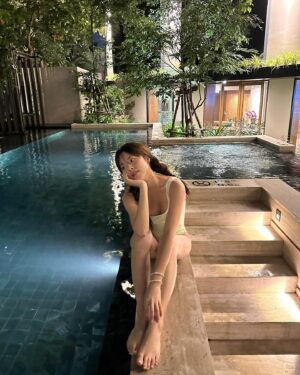 Min Do-hee Instagram - ✨✨
