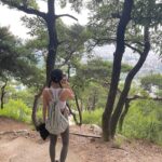 Min Do-hee Instagram - 조만간 야경보러 다녀와야지 #인왕산 ⛰️ 짧은코스였지만 확실히 여름 등산이라 땀이 제대로 터져서 오히려 좋ㅇㅏ따😊✨💦