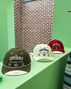 Min Do-hee Instagram - 🤎🍀🧢🧣🧸