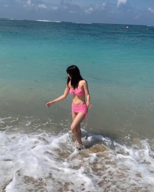 Min Do-hee Instagram - ☀️👙🌊🏝️