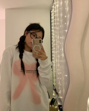 Min Do-hee Instagram - 🎀
