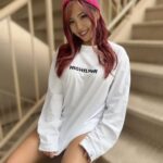 Mina Shirakawa Instagram - キャメラマン📷女帝🪭 @maika_0324 昨日はピンク🩷コーデにしてみたっ。 #MinaShirakawa #prowrestling #STARDOM #ootd #HIGHfLYeR #fashion #WeWantMina