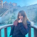 Mina Shirakawa Instagram – 草津は激寒でした！！マイナス4度だった🥶
自然は沢山のパワーと癒しをくれるなぁ。

#STARDOM #MinaShirakawa #prowrestling
#草津 #草津温泉 #温泉 #湯畑 #valentino #tralel