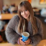 Mina Shirakawa Instagram – 日曜日がお休みだとソワソワしちゃうーーー！！！今は美容室💇‍♀️にきてるーー！この色から変えるよ♫たのしみー♡

#MinaShirakawa #prowrestling #STARDOM