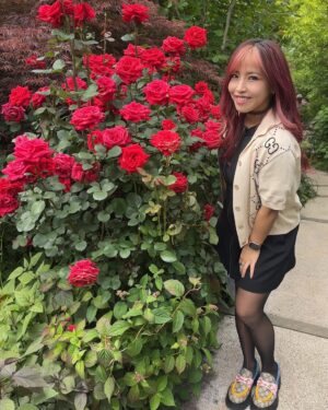 Mina Shirakawa Instagram - 🥀🌹Rose Garden🌹🥀

#ROSE #flower #Japan
#MinaShirakawa #バラ #バラ園