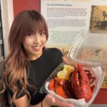Mina Shirakawa Instagram - Lobster🦞 #readingterminalmarket #philadelphia #seafood #MinaShirakawa #prowrestling #travelgram