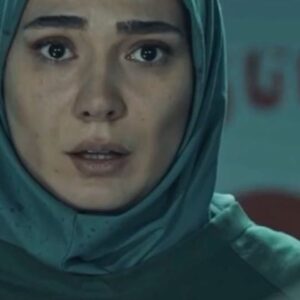 Mina Vahid Instagram - از جمعه پنجم شهریور هر شب ۲۲:۱۵ از شبکه یک