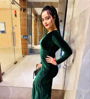 Minakshi Jaiswal Instagram - 💚💚