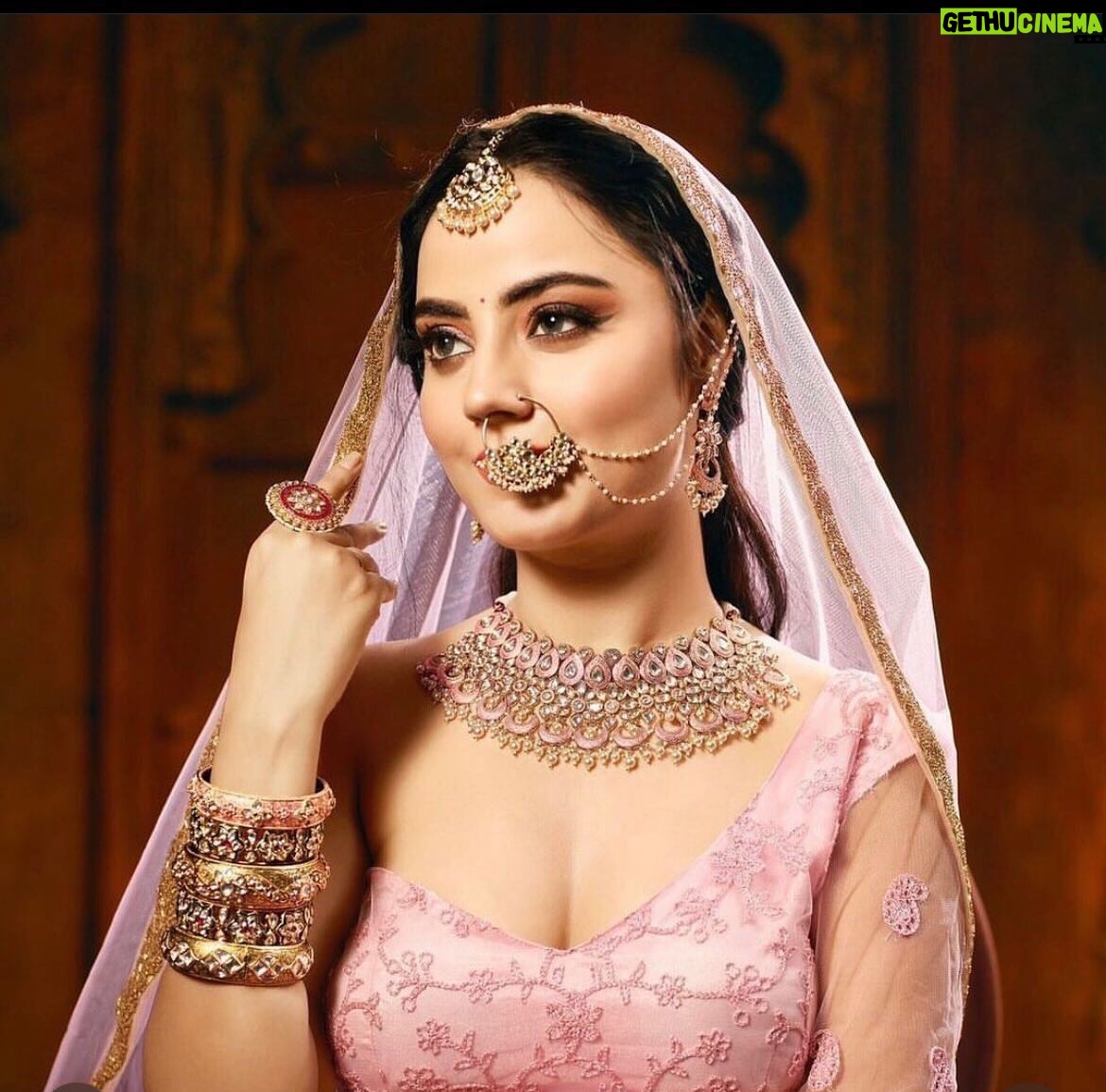 Minakshi Jaiswal - 3 Likes -
