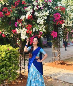 Actress Minakshi Jaiswal HD Photos and Wallpapers December 2023