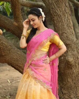 Minakshi Jaiswal Instagram - Kancharla Photoshoot 💖 #kancharla #photoshoot #actress #minakshijaiswal #vizag #andhrapradesh #shootdiaries #hyderabad #ramojifilmcity🎬 #telgumovie